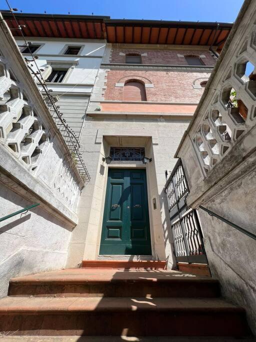 Villa Storica Apt - Dolcevita Holiday Флоренция Экстерьер фото
